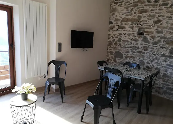 Maison De L'epine -spa- Versant Du Soleil 公寓 *